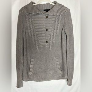 Banana Republic Button up Sweater Size Medium